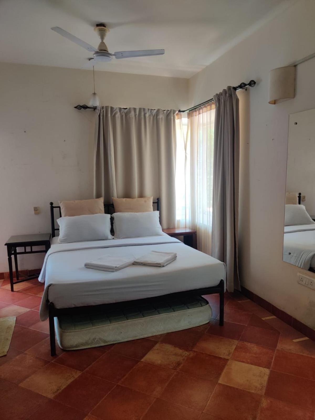 Aquavista At Casaphilomena Apartment Калангуте Екстериор снимка