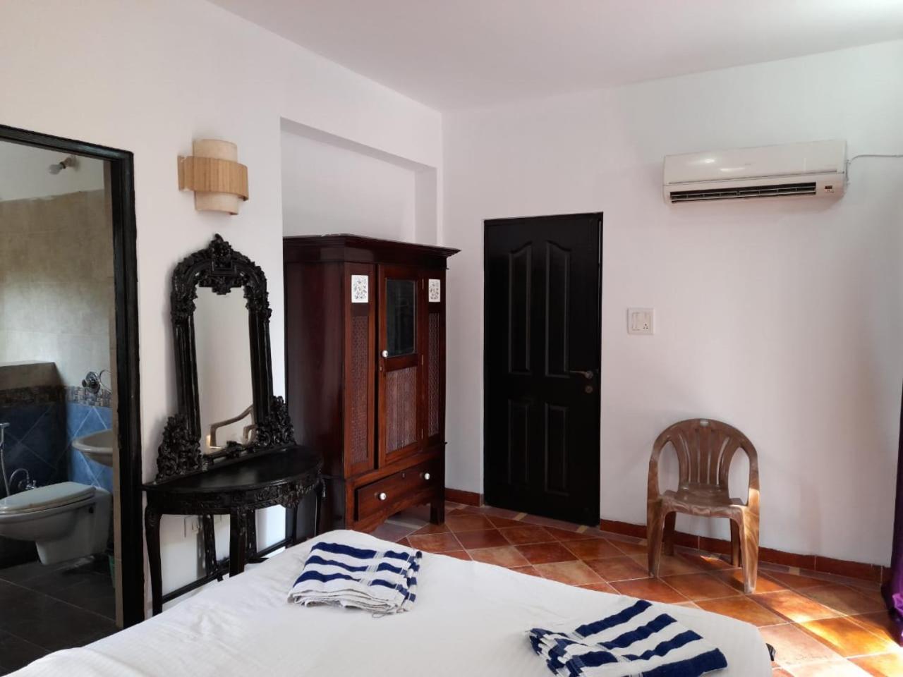 Aquavista At Casaphilomena Apartment Калангуте Екстериор снимка
